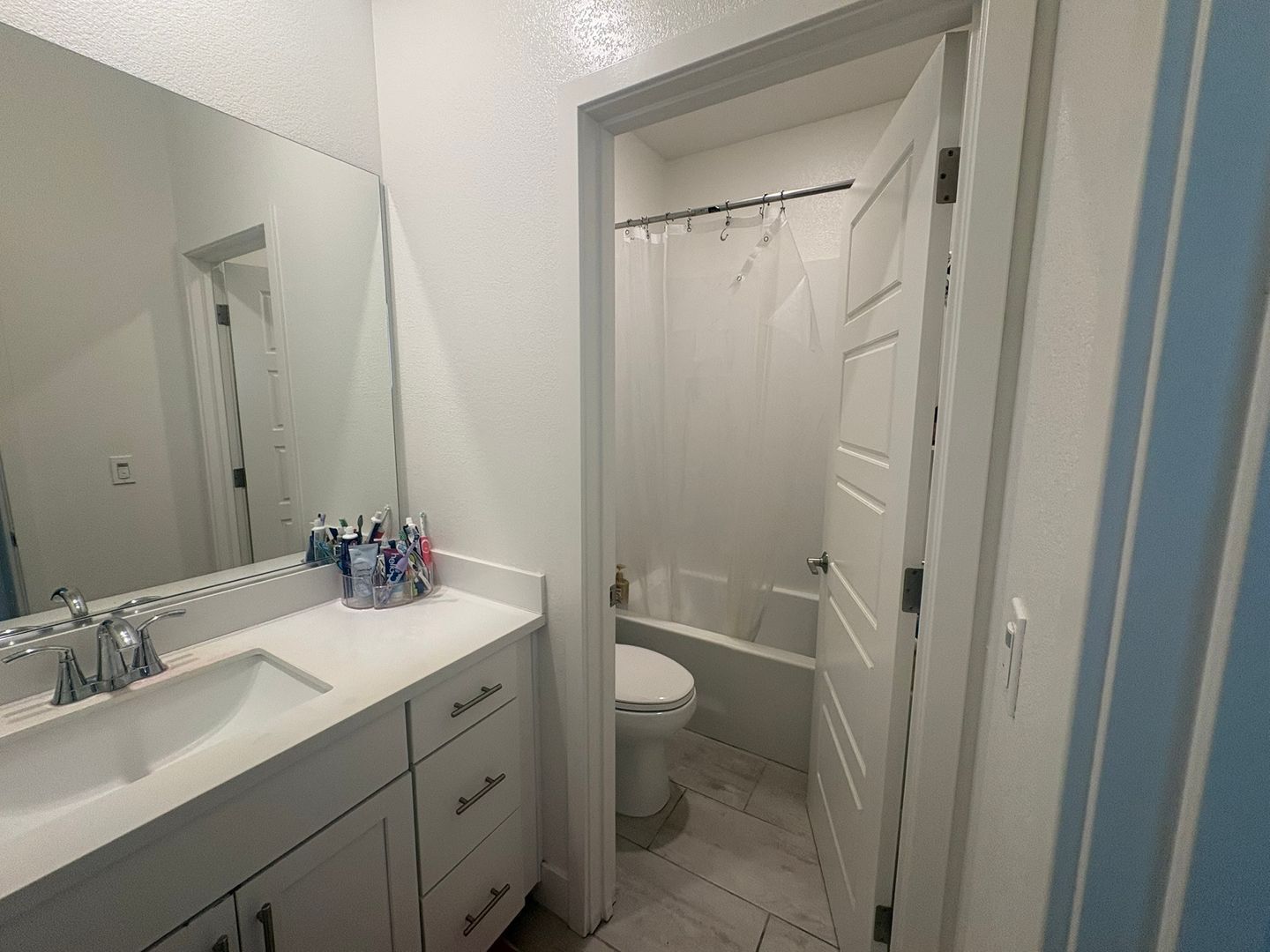 1839 Yellowwood Ave - Sacramento - California - 3 bed, 2.5 bath rental property