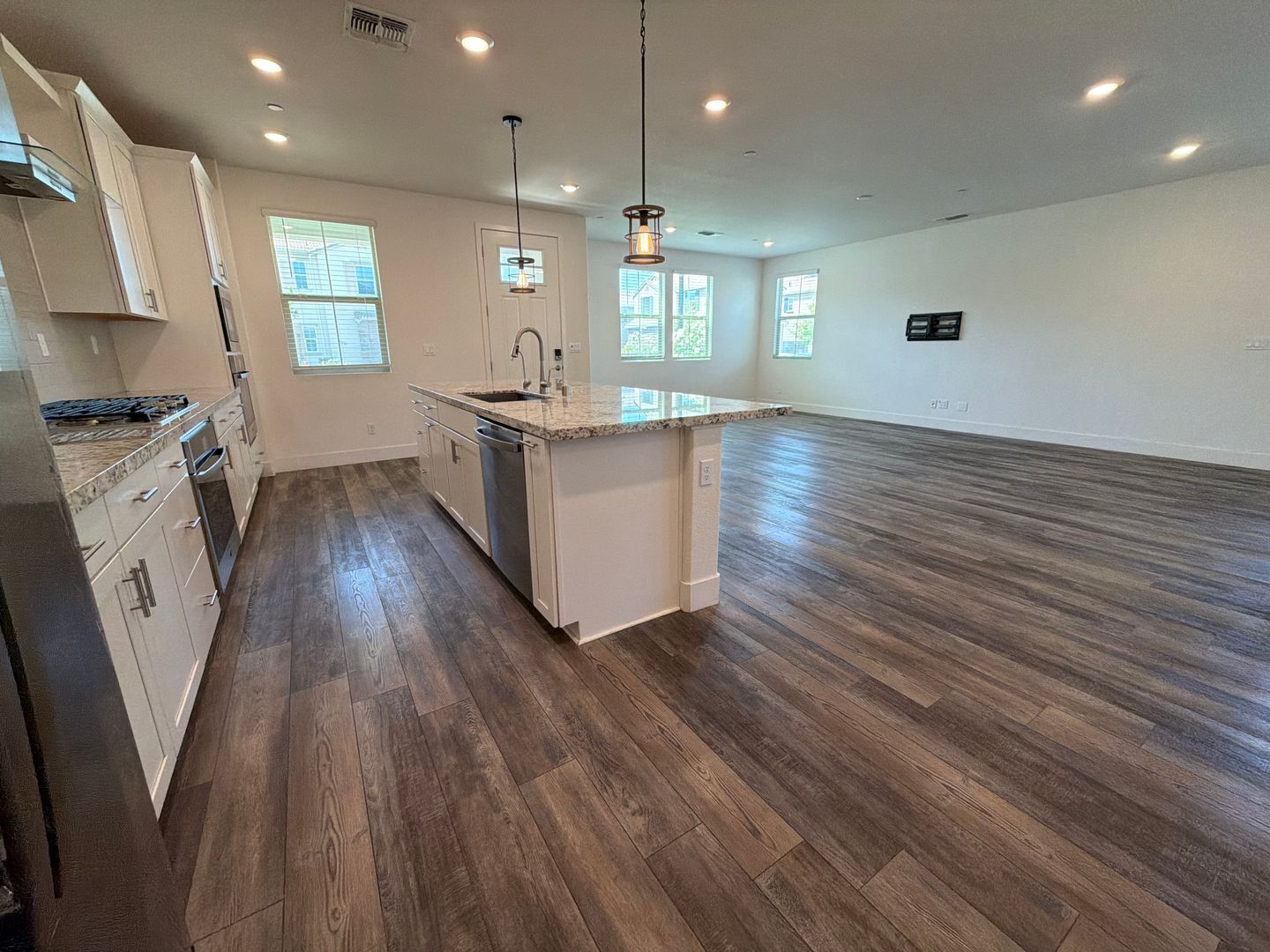 1839 Yellowwood Ave - Sacramento - California - 3 bed, 2.5 bath rental property
