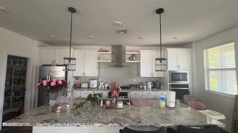 1839 Yellowwood Ave - Sacramento - California - 3 bed, 2.5 bath rental property