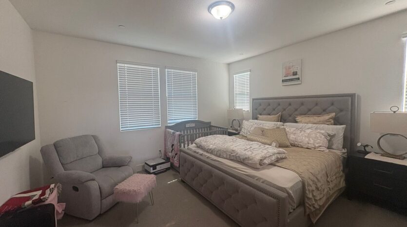 1839 Yellowwood Ave - Sacramento - California - 3 bed, 2.5 bath rental property
