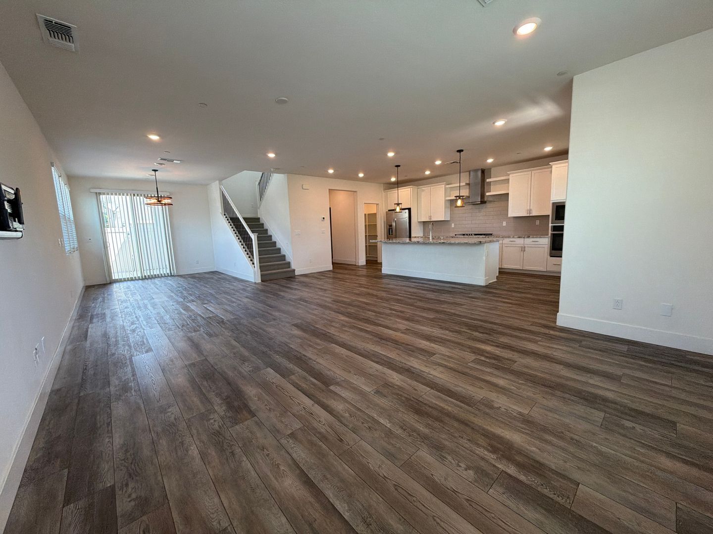 1839 Yellowwood Ave - Sacramento - California - 3 bed, 2.5 bath rental property