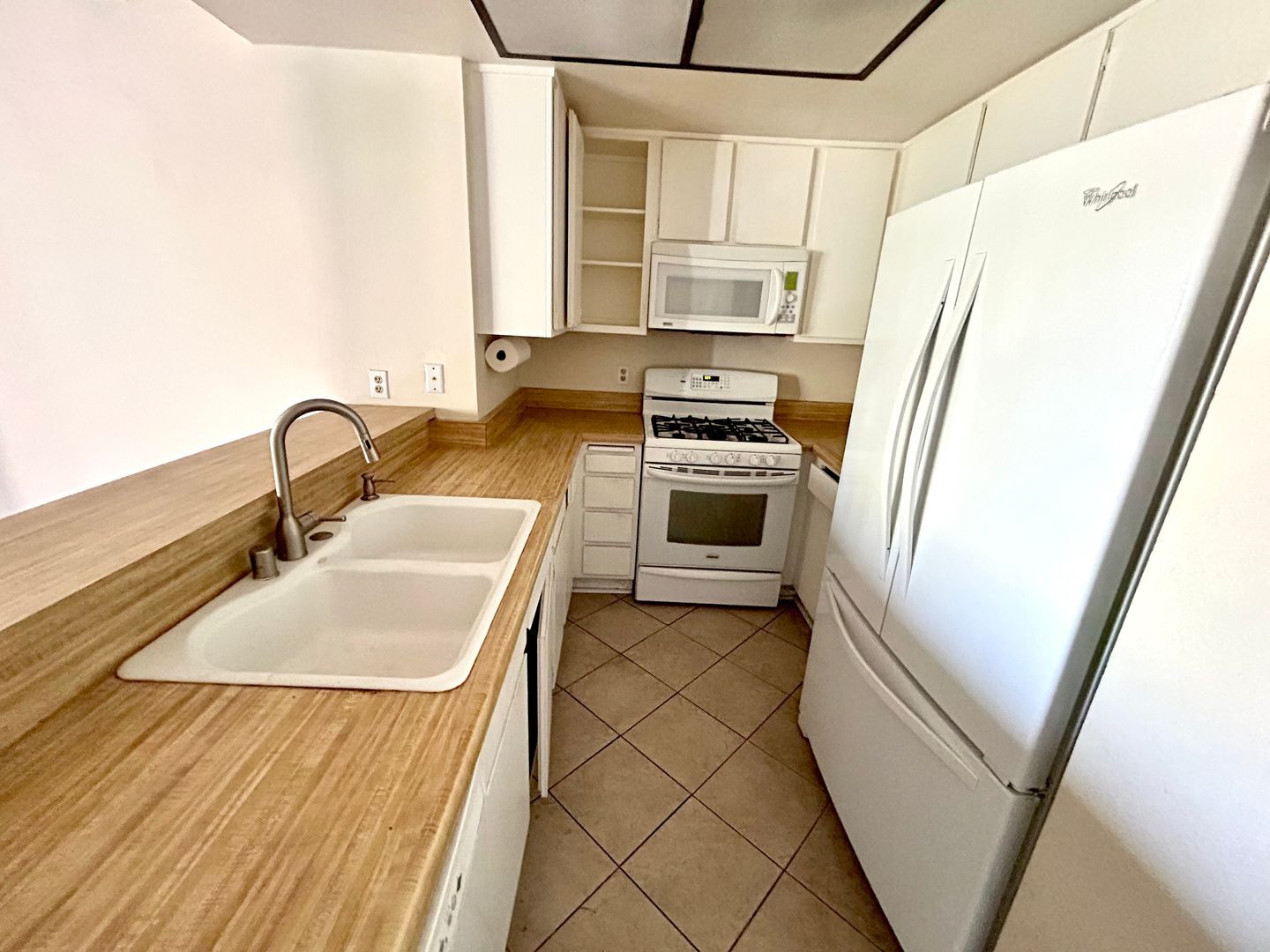 1912 Heywood St  #F - Simi Valley - California - 2 bed, 2 bath rental property