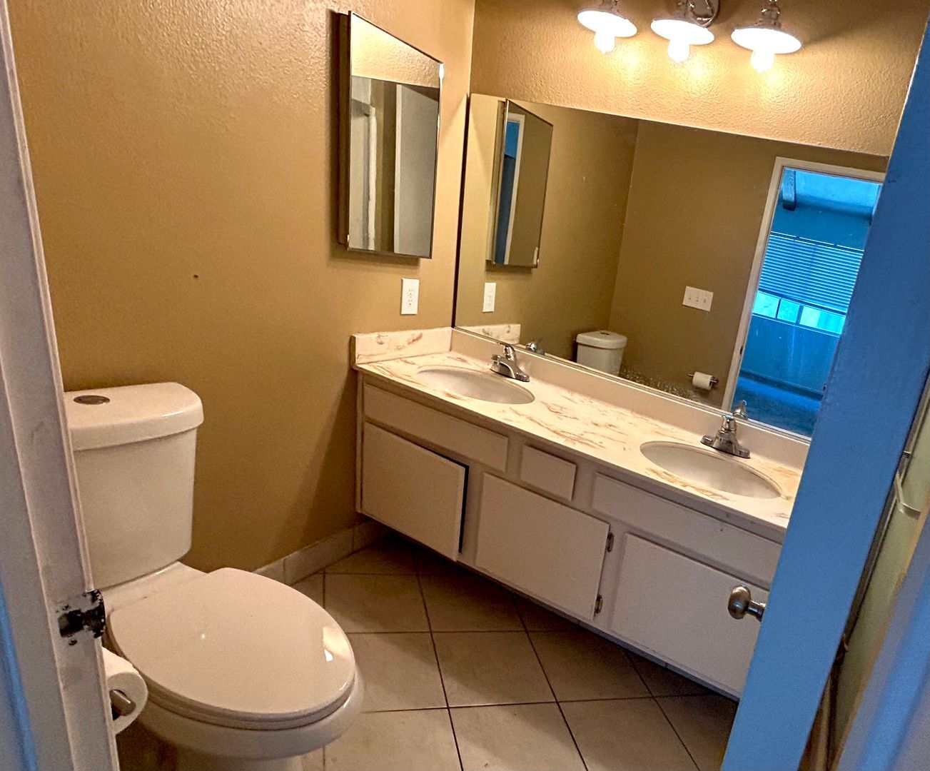 1912 Heywood St  #F - Simi Valley - California - 2 bed, 2 bath rental property
