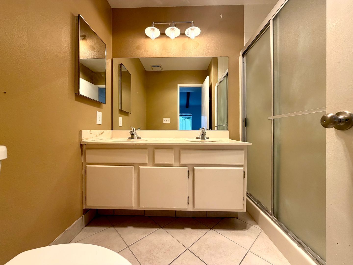 1912 Heywood St  #F - Simi Valley - California - 2 bed, 2 bath rental property