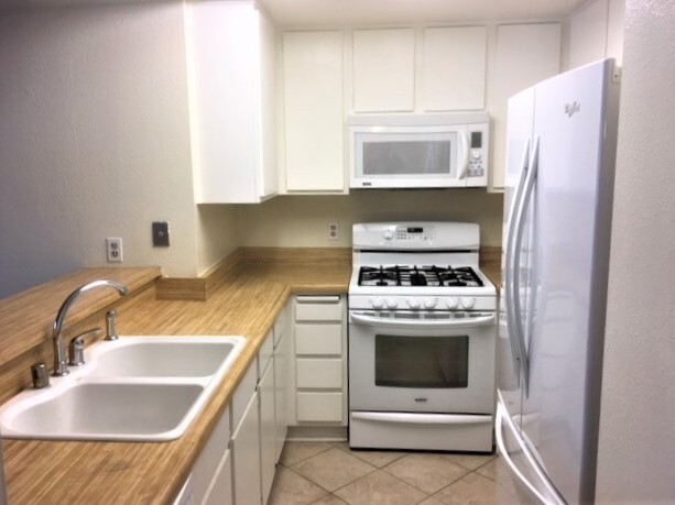 1912 Heywood St  #F - Simi Valley - California - 2 bed, 2 bath rental property