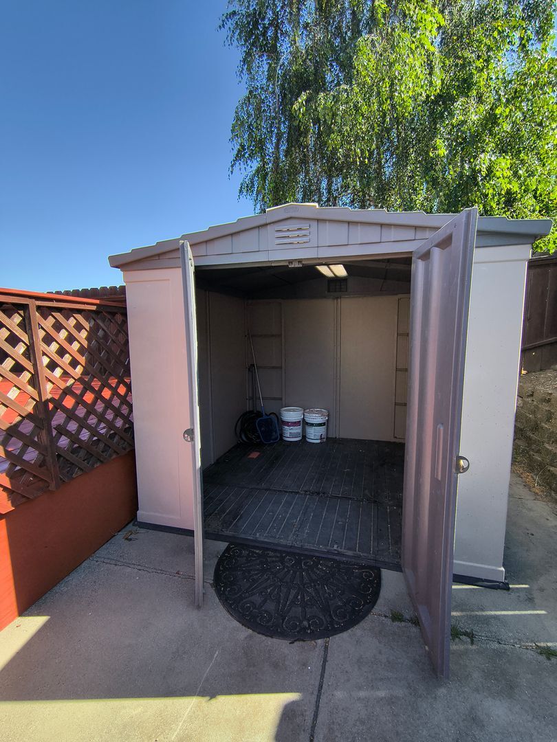 1973 Redwood Rd - Hercules - California - 4 bed, 3 bath rental property