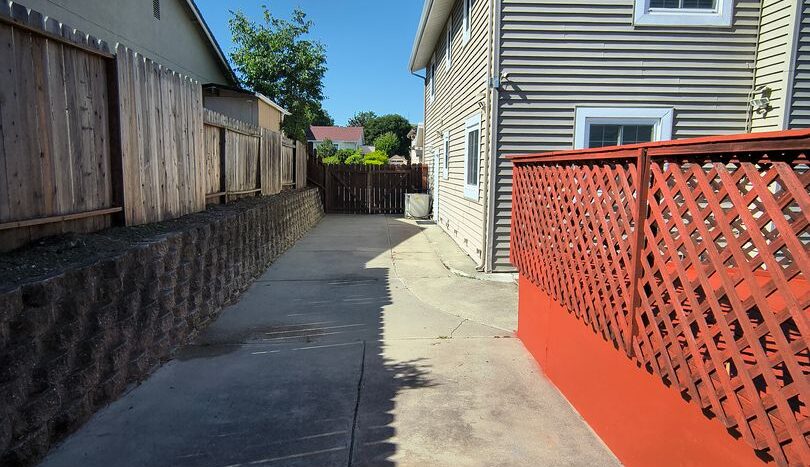 1973 Redwood Rd - Hercules - California - 4 bed, 3 bath rental property