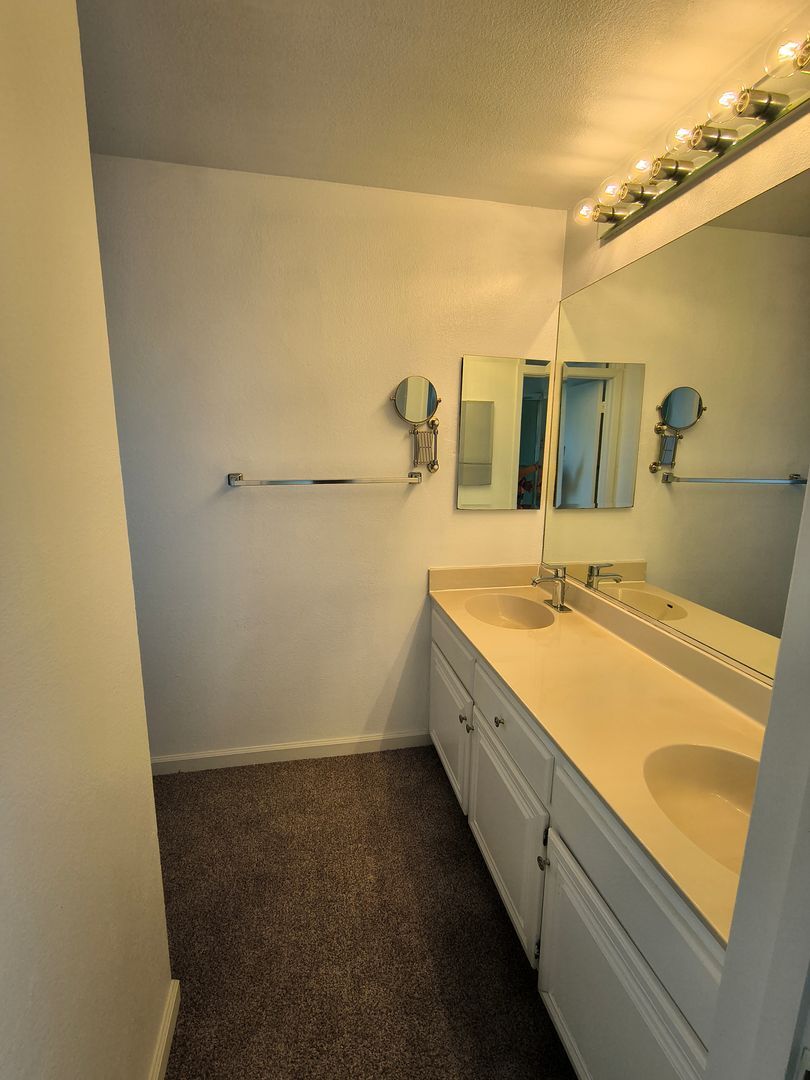 1973 Redwood Rd - Hercules - California - 4 bed, 3 bath rental property