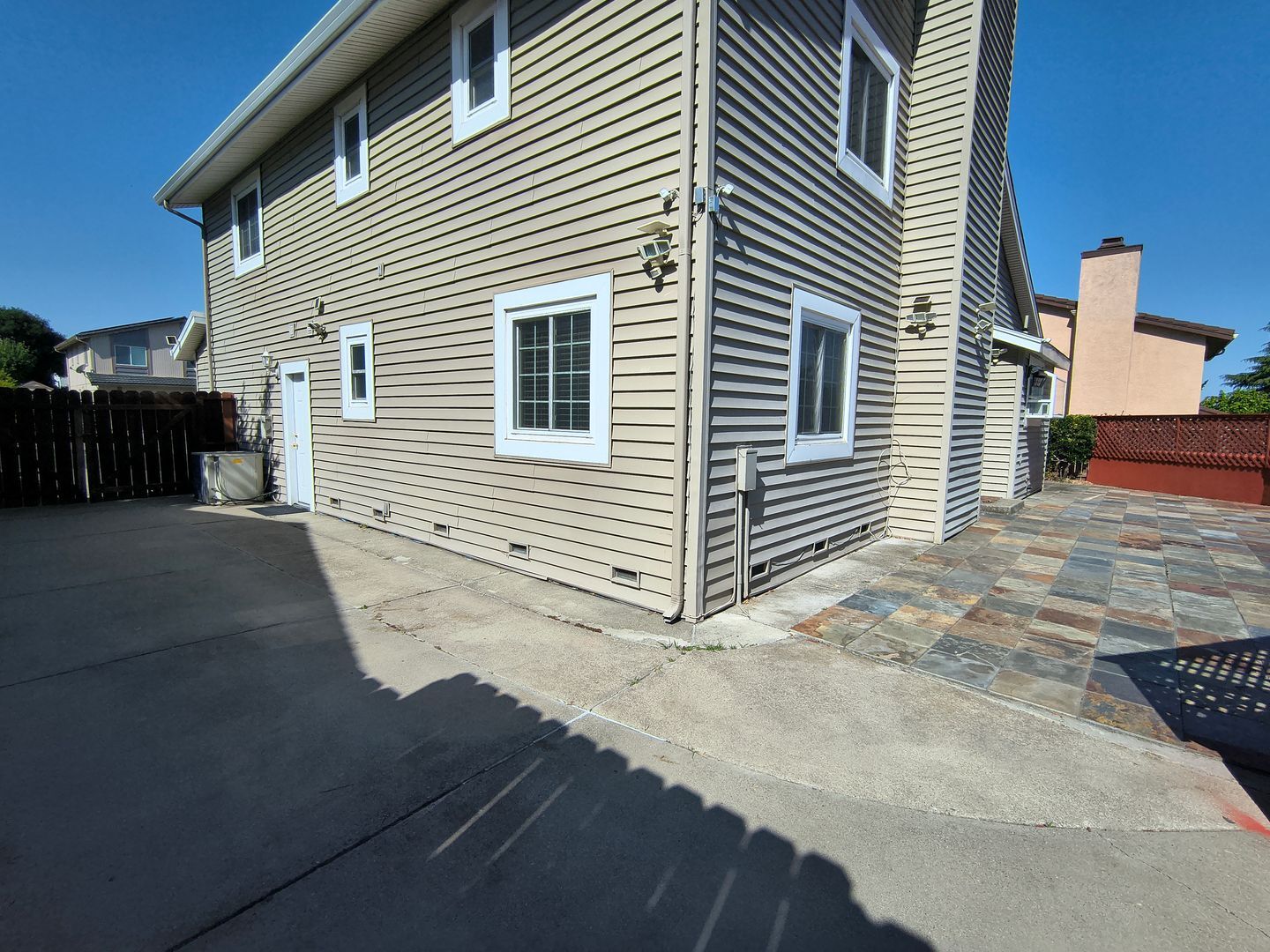 1973 Redwood Rd - Hercules - California - 4 bed, 3 bath rental property