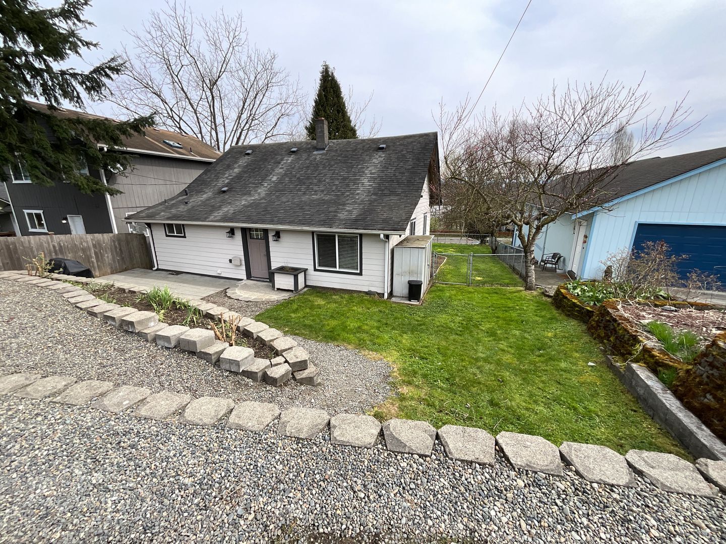 2120 E Grand Ave - Everett - Washington - 3 bed, 1 bath rental property