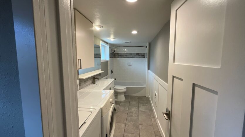 2120 E Grand Ave - Everett - Washington - 3 bed, 1 bath rental property
