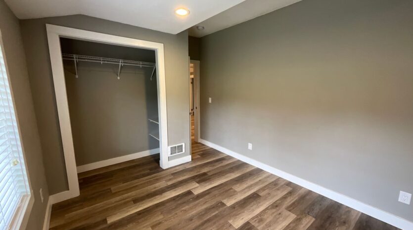 2120 E Grand Ave - Everett - Washington - 3 bed, 1 bath rental property