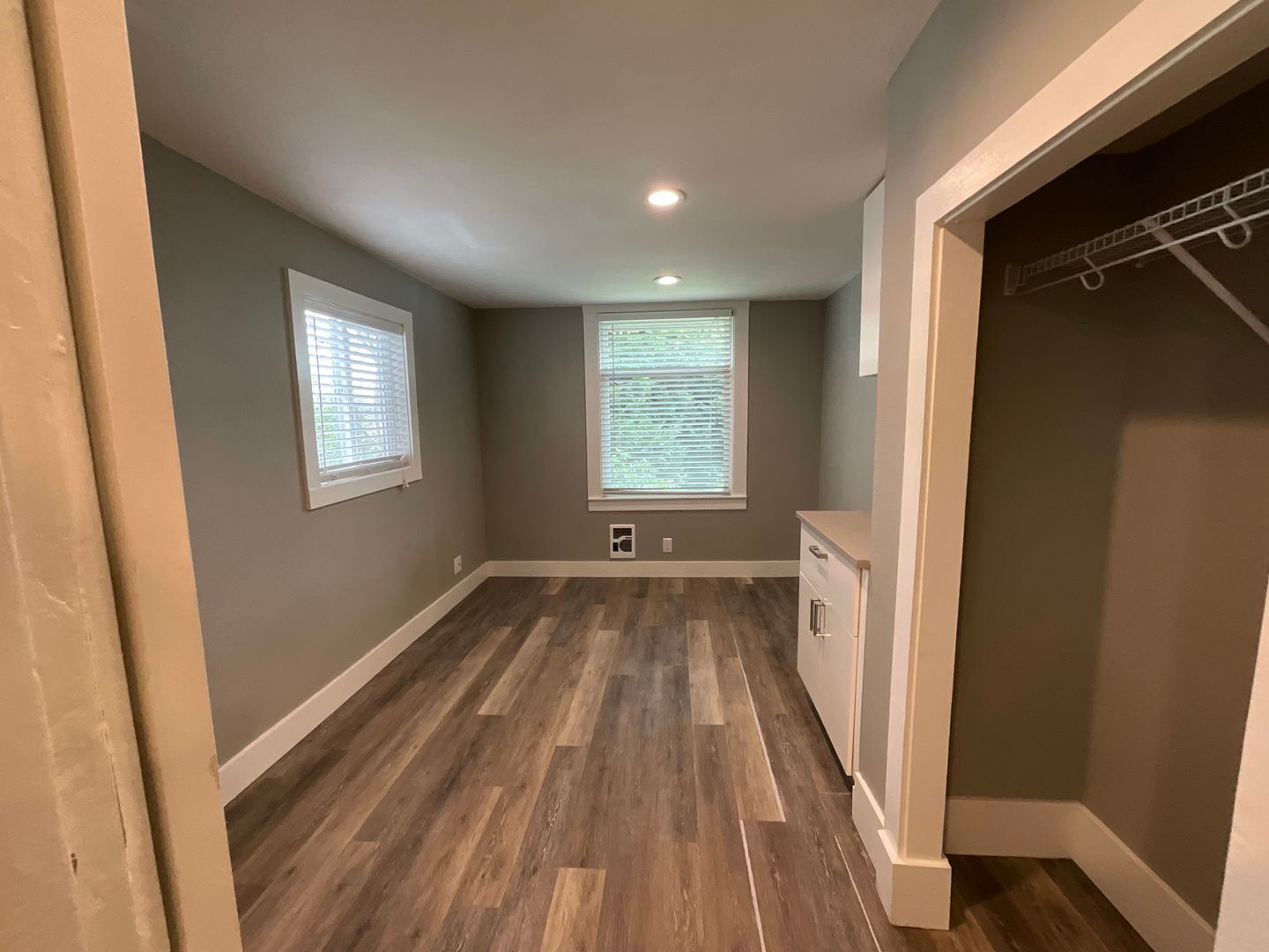 2120 E Grand Ave - Everett - Washington - 3 bed, 1 bath rental property