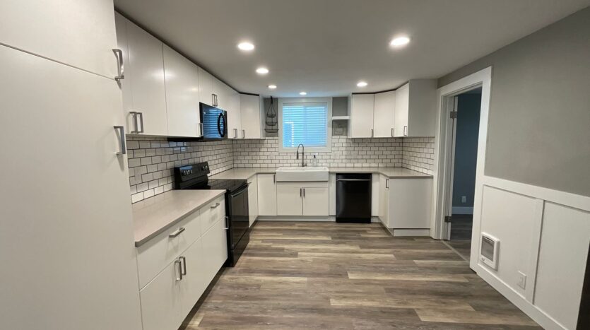 2120 E Grand Ave - Everett - Washington - 3 bed, 1 bath rental property
