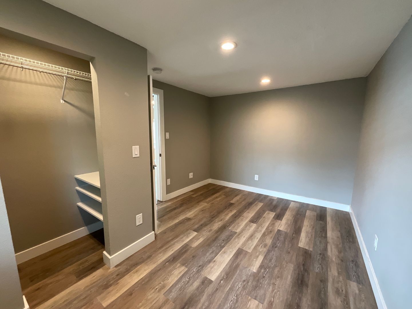 2120 E Grand Ave - Everett - Washington - 3 bed, 1 bath rental property
