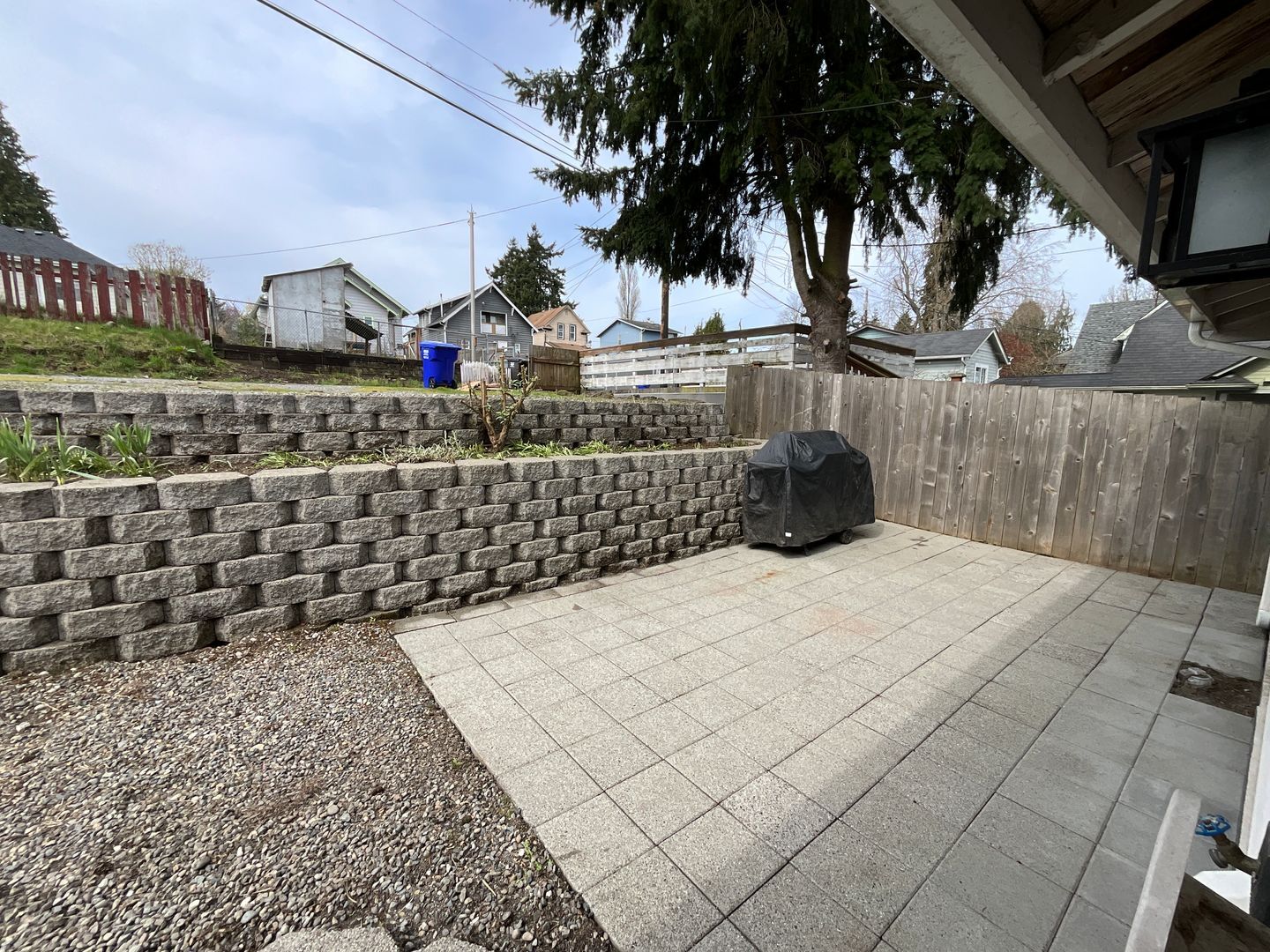 2120 E Grand Ave - Everett - Washington - 3 bed, 1 bath rental property