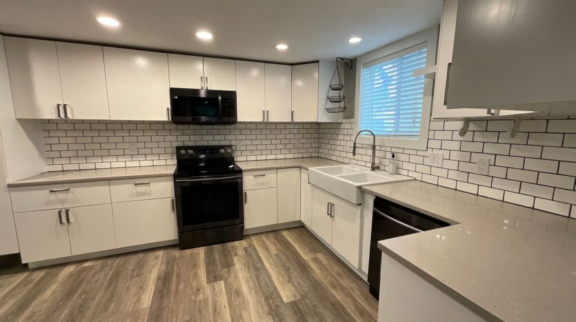 2120 E Grand Ave - Everett - Washington - 3 bed, 1 bath rental property