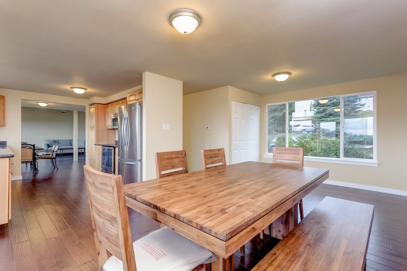 213 BAYSIDE RD - Bellingham - Washington - 4 bed, 3 bath rental property