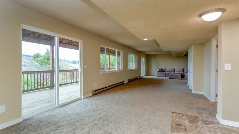 213 BAYSIDE RD - Bellingham - Washington - 4 bed, 3 bath rental property