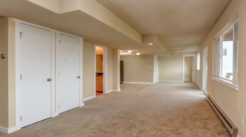 213 BAYSIDE RD - Bellingham - Washington - 4 bed, 3 bath rental property