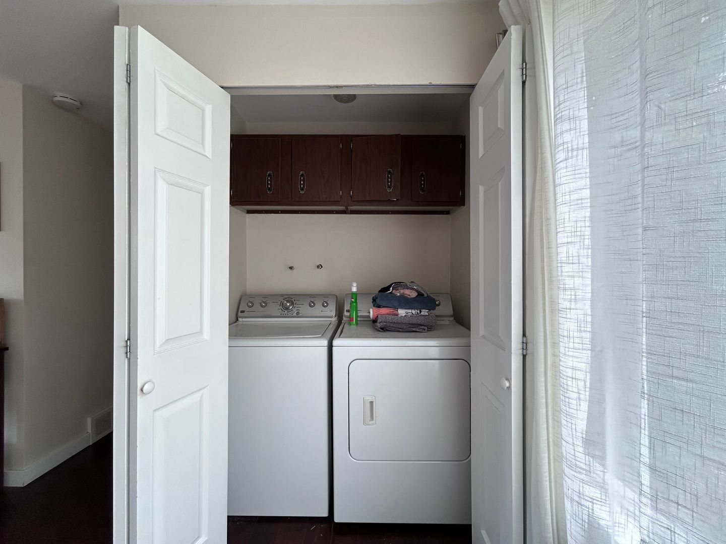 213 BAYSIDE RD - Bellingham - Washington - 4 bed, 3 bath rental property
