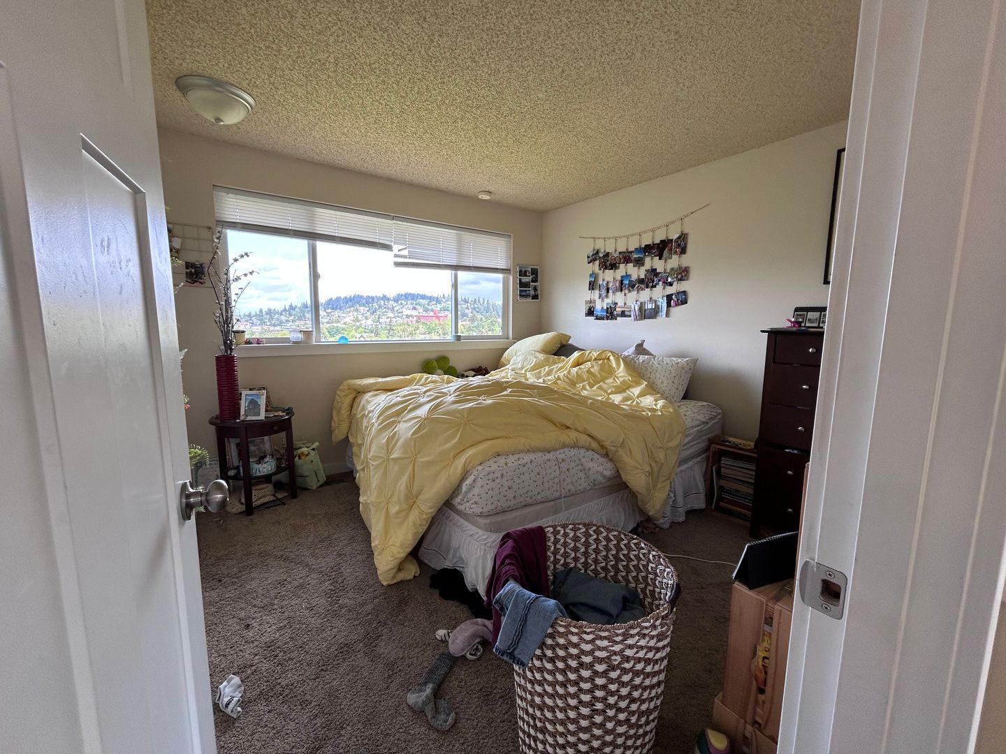 213 BAYSIDE RD - Bellingham - Washington - 4 bed, 3 bath rental property