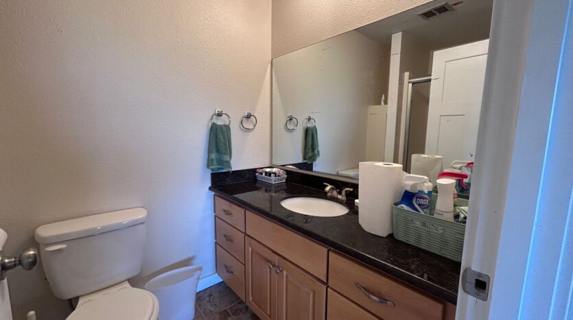 213 BAYSIDE RD - Bellingham - Washington - 4 bed, 3 bath rental property