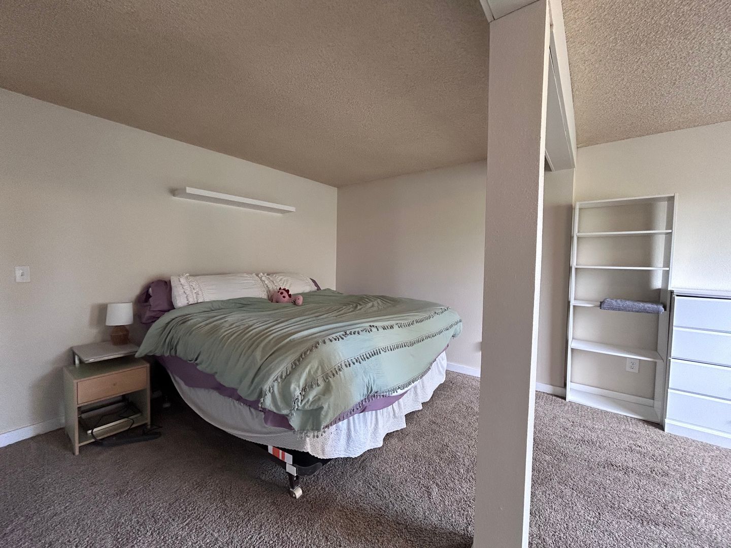 213 BAYSIDE RD - Bellingham - Washington - 4 bed, 3 bath rental property