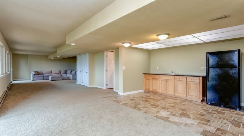 213 BAYSIDE RD - Bellingham - Washington - 4 bed, 3 bath rental property