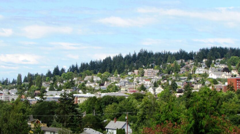213 BAYSIDE RD - Bellingham - Washington - 4 bed, 3 bath rental property