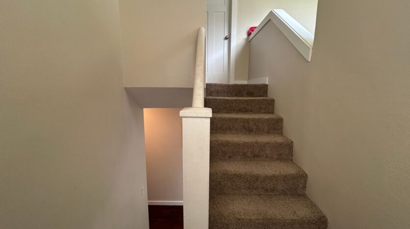 213 BAYSIDE RD - Bellingham - Washington - 4 bed, 3 bath rental property