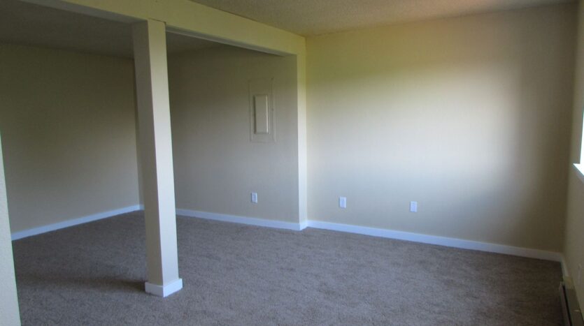 213 BAYSIDE RD - Bellingham - Washington - 4 bed, 3 bath rental property
