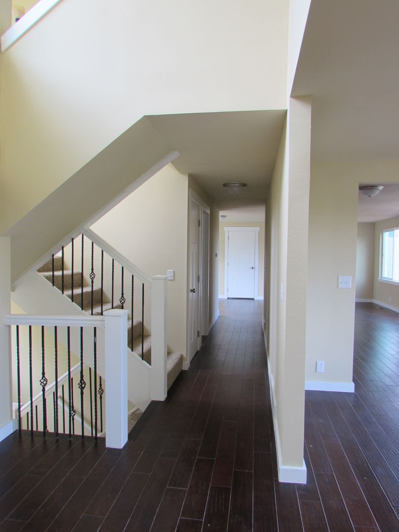 213 BAYSIDE RD - Bellingham - Washington - 4 bed, 3 bath rental property