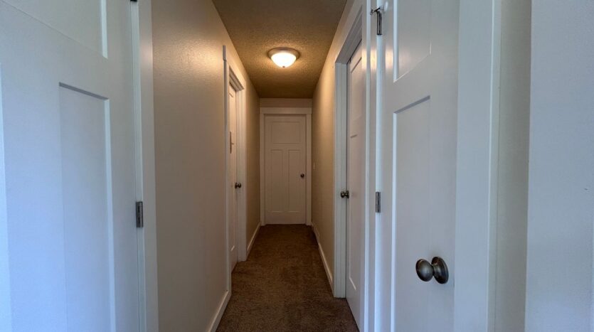 213 BAYSIDE RD - Bellingham - Washington - 4 bed, 3 bath rental property