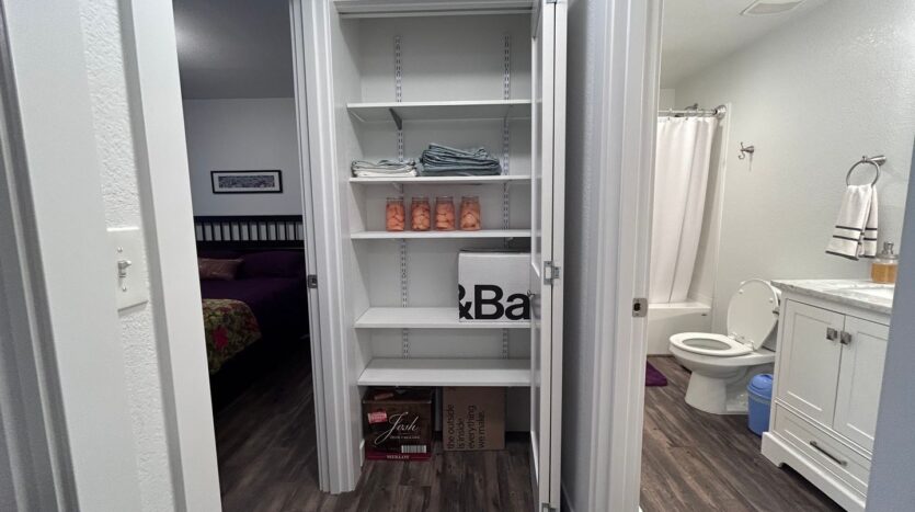 216 Bayside Pl. - Bellingham - Washington - 3 bed, 2 bath rental property
