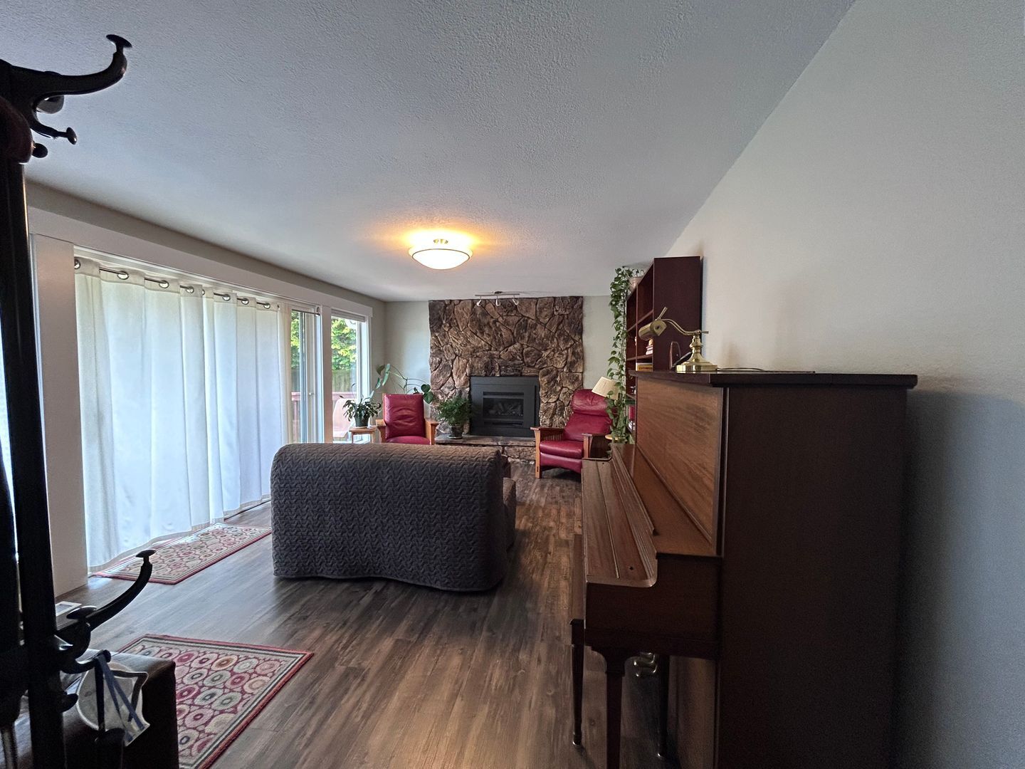 216 Bayside Pl. - Bellingham - Washington - 3 bed, 2 bath rental property