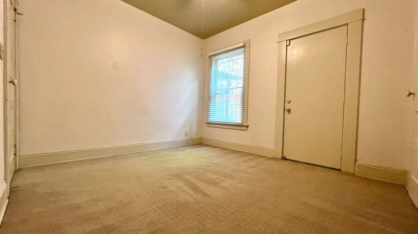 2222 NW Johnson Street - Portland - Oregon - 2 bed, 1 bath rental property