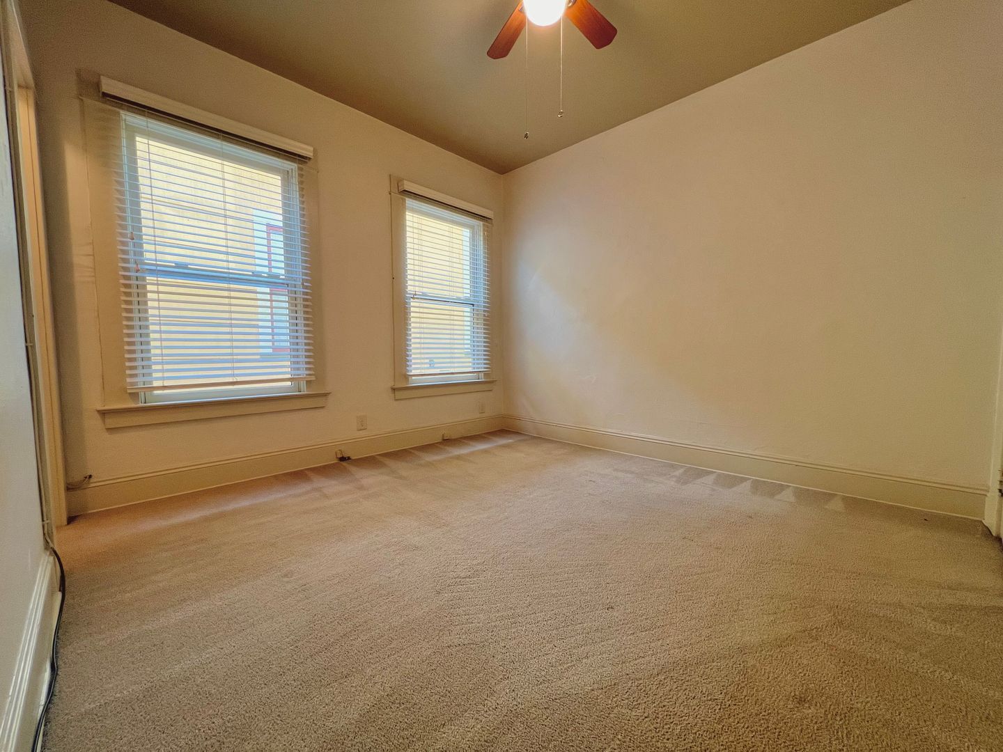 2222 NW Johnson Street - Portland - Oregon - 2 bed, 1 bath rental property