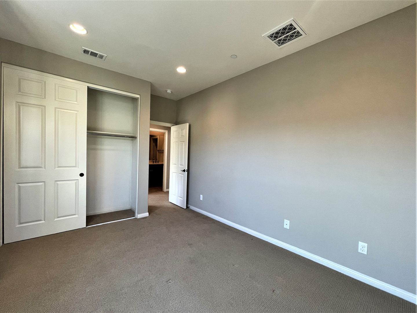 225 Bright Poppy - Irvine - California - 4 bed, 3 bath rental property