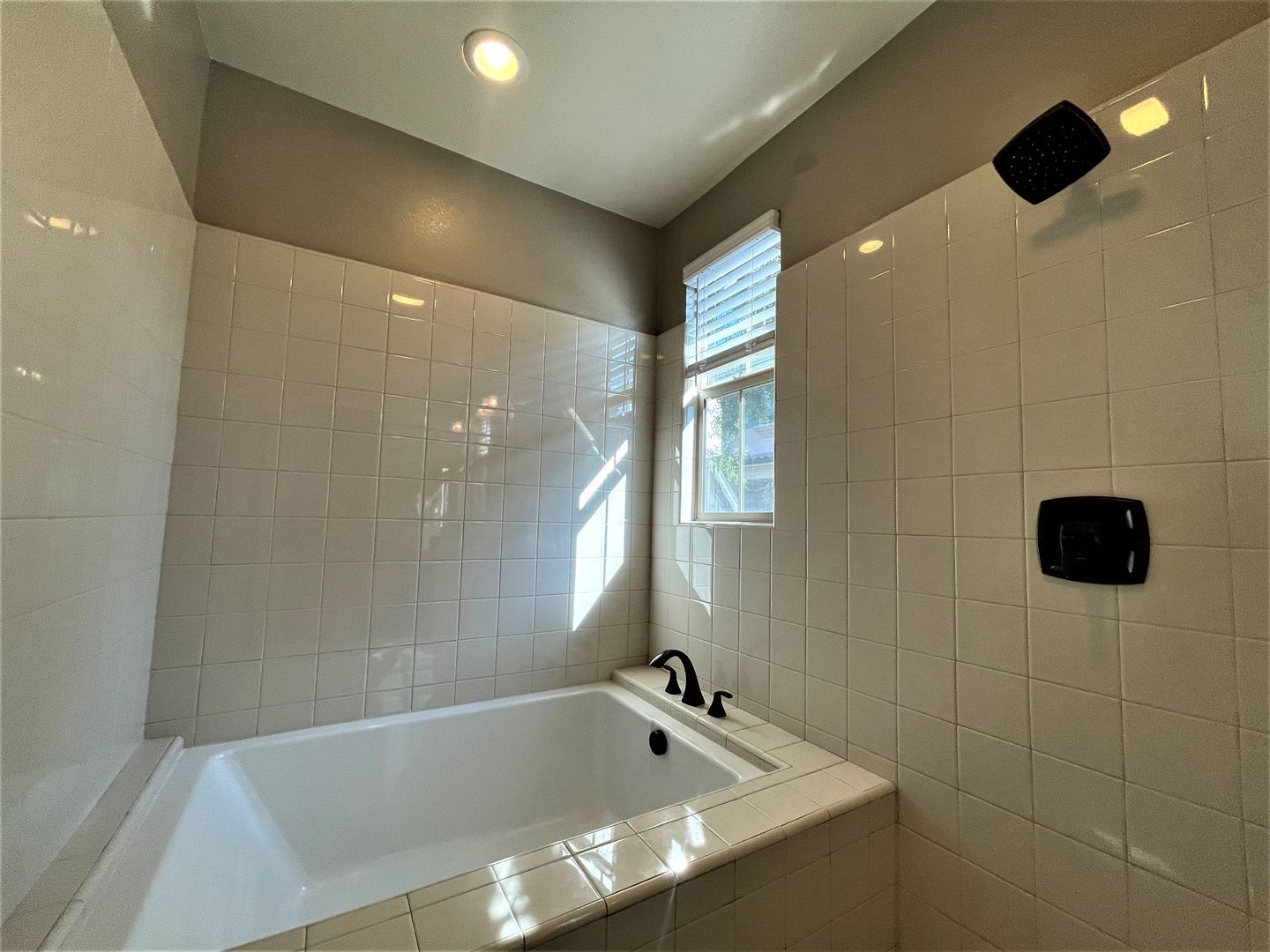225 Bright Poppy - Irvine - California - 4 bed, 3 bath rental property