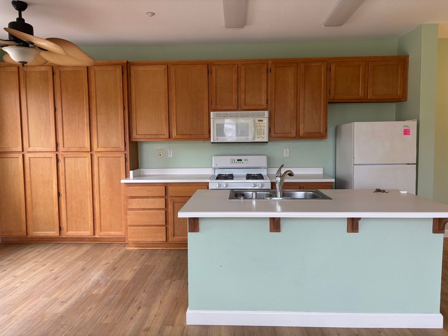 2364 Calle Sabroso Unit #33 - Chula Vista - California - 2 bed, 1.5 bath rental property