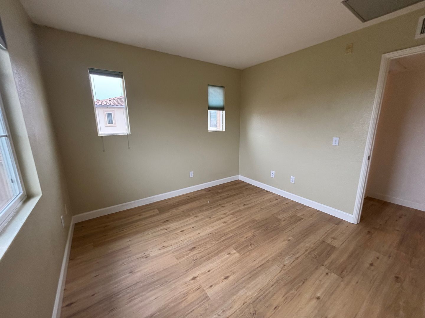 2364 Calle Sabroso Unit #33 - Chula Vista - California - 2 bed, 1.5 bath rental property