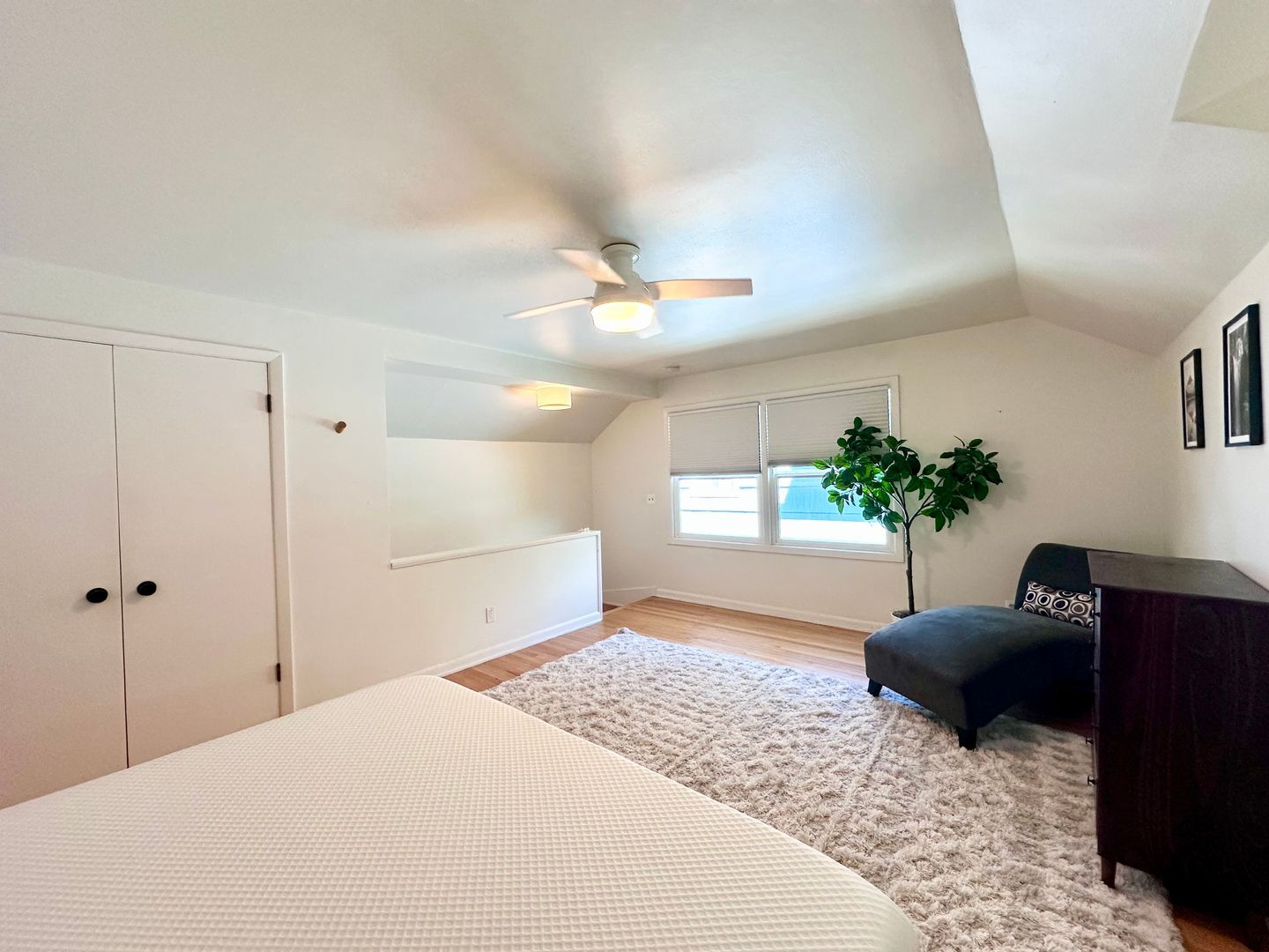 2425 NE Everett Street - Portland - Oregon - 2 bed, 1 bath rental property