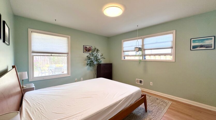 2425 NE Everett Street - Portland - Oregon - 2 bed, 1 bath rental property