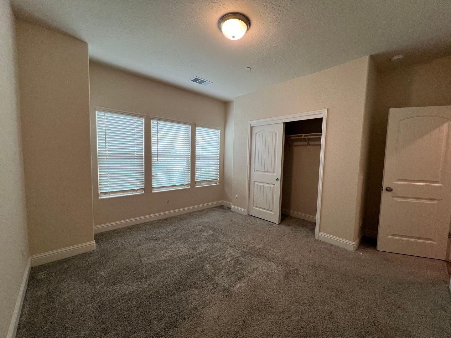 2445 W Mallard Ln - Hanford - California - 3 bed, 2 bath rental property