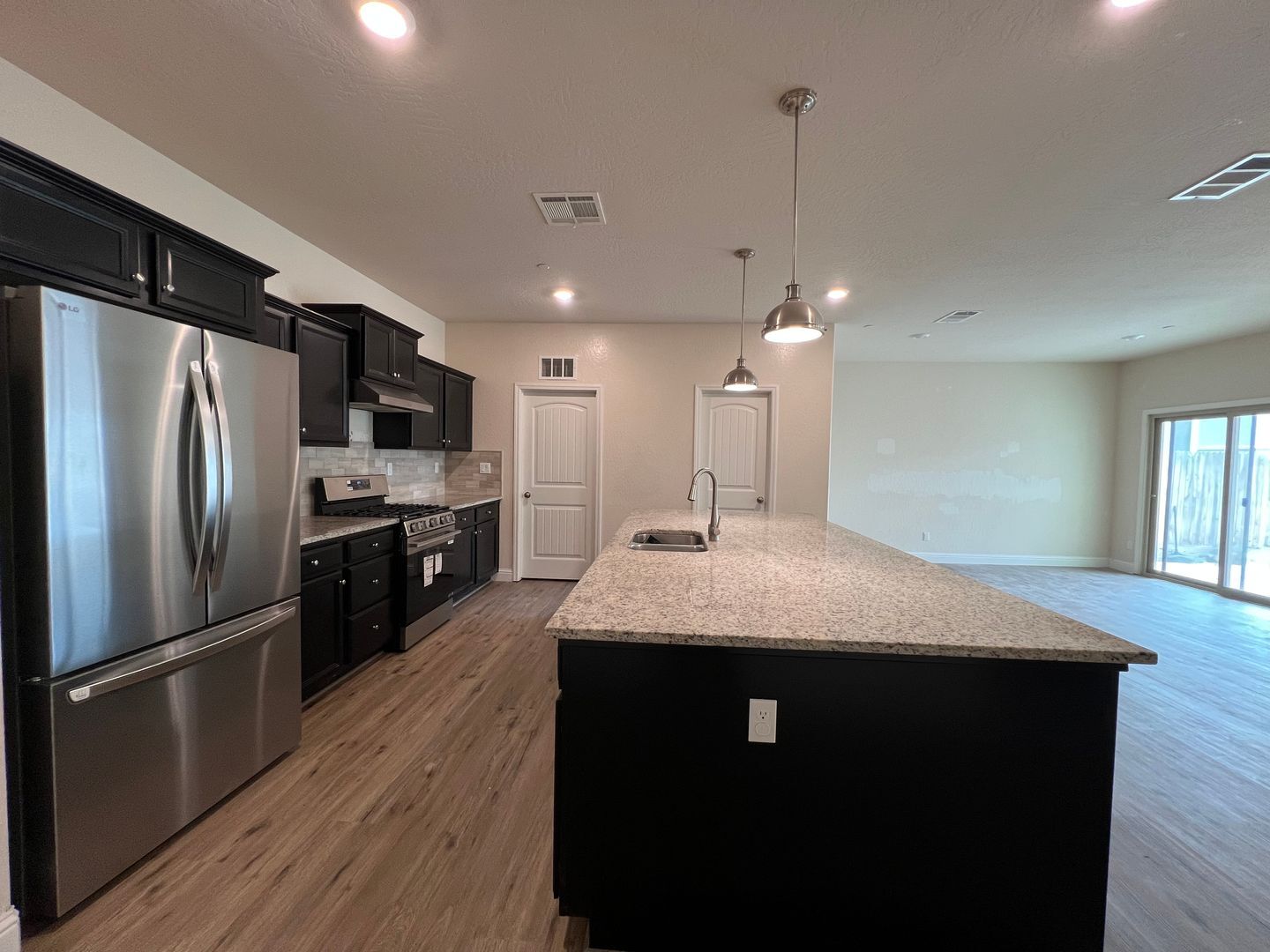 2445 W Mallard Ln - Hanford - California - 3 bed, 2 bath rental property