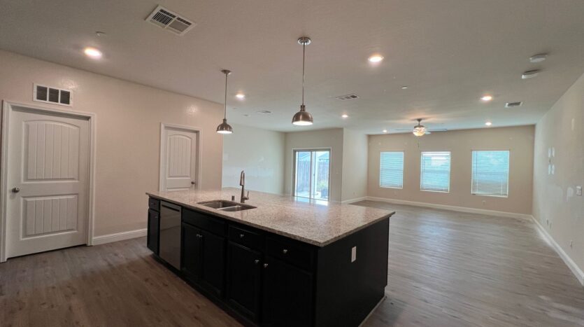2445 W Mallard Ln - Hanford - California - 3 bed, 2 bath rental property