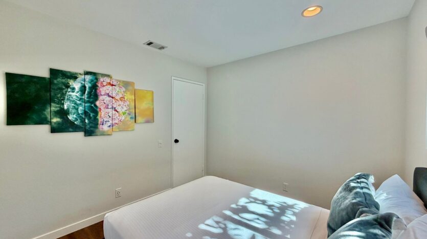 2450 Tamarisk Rd  - Palm Springs - California - 4 bed, 2 bath rental property