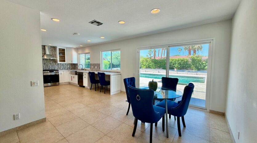 2450 Tamarisk Rd  - Palm Springs - California - 4 bed, 2 bath rental property