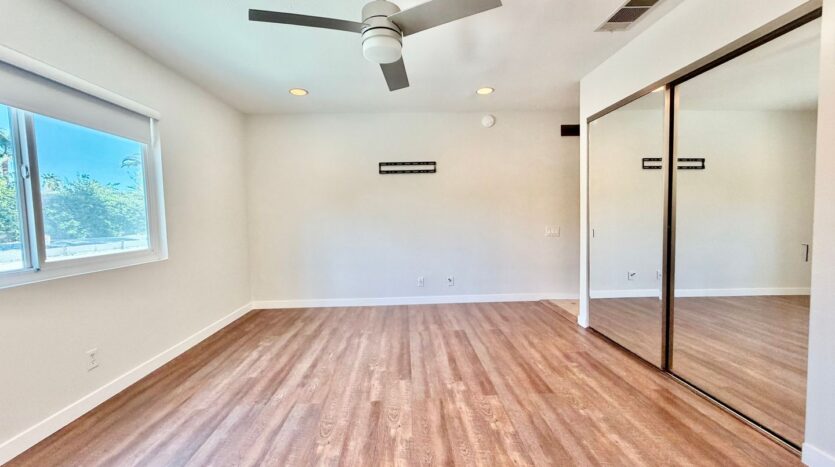 2450 Tamarisk Rd  - Palm Springs - California - 4 bed, 2 bath rental property